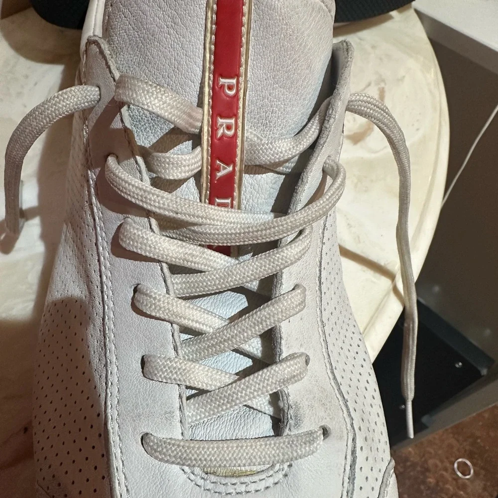 Prada Stylish White Men's Sneakers - Picture 6 of 7